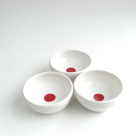 Dots! Mini Bowls in Red, made by Melanie Mena
